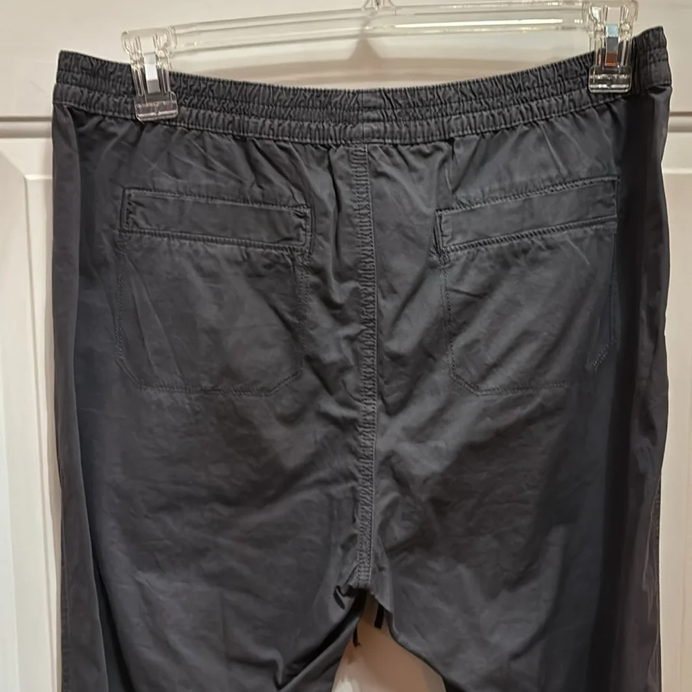 Joggers - Picture 2 of 2